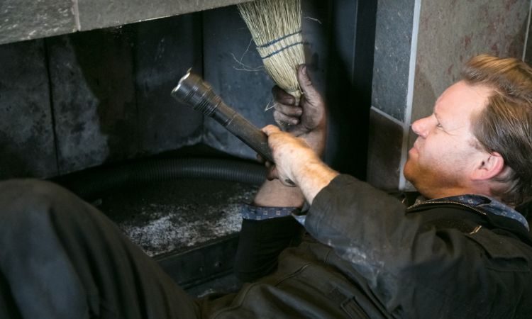 How Do You Know When Your Chimney Needs Sweeping?